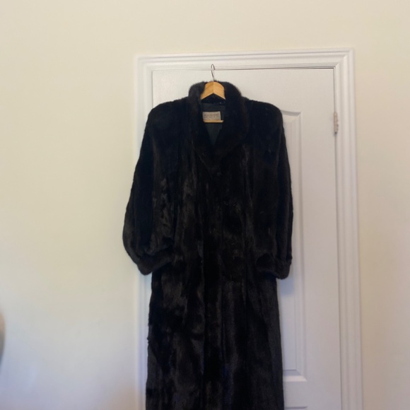 Black mink fur coat - Picture 3 of 6